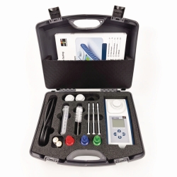 Photometer MD150 Cl-CyA-pH, with liquid and tablet reagents