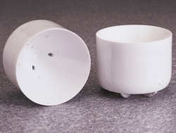 Adapter for conical centrifuge bottles