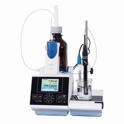 Titrator TitroLine® 7800, with magnetic stirrer TM 235
