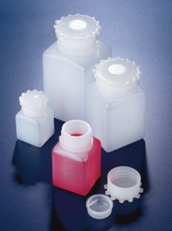 Wide-mouth square bottles with cap, HDPE