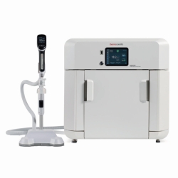 Rein- und Reinstwassersystem Aquanex™, mit integriertem 10 l Tank