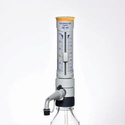 Dispensadores para botellas Calibrex&trade; organo 525 , con sistema de control de flujo